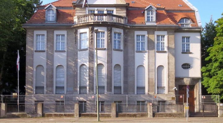 السفارة السورية في برلين