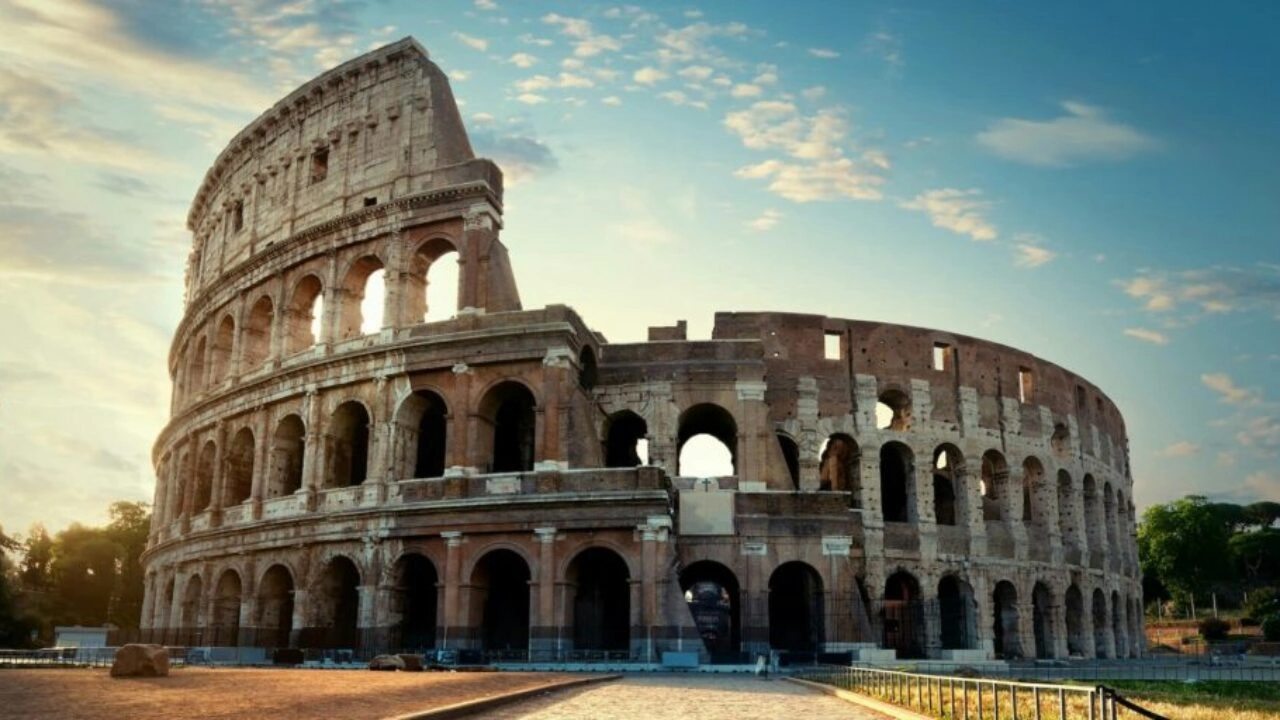 عجائب الدنيا السبع القديمة والحديثة -الكولوسيوم