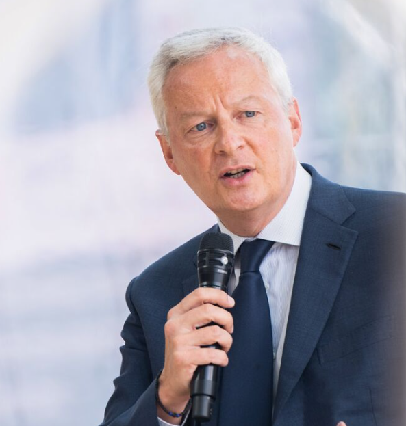 تخفيض الضرائب المفروضة على الأسر متوسطة الدخل قد يدخل حيز التنفيذ عام 2025 في فرنسا