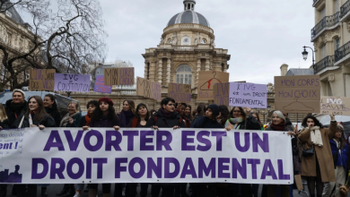 الجمعية الوطنية الفرنسية توافق على الضمانة الدستورية للإجهاض