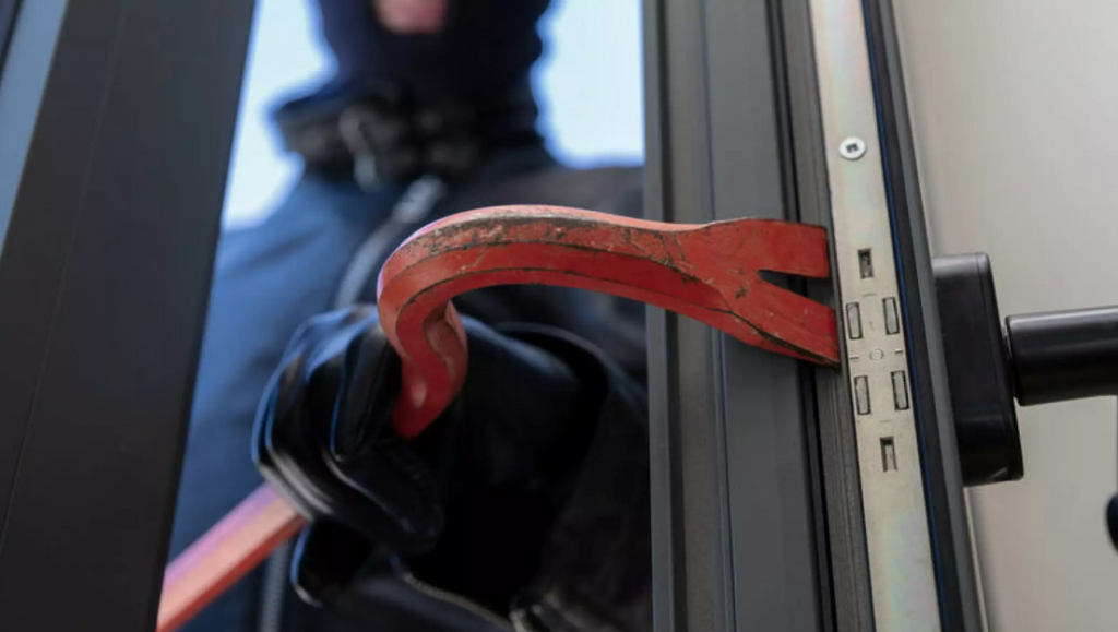 طفرة في صيف فرنسا بعلميات السطو والشرطة تكافح