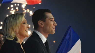 اليمين المتطرف الفرنسي يفوز في الجولة الأولى من الانتخابات الفرنسية الحاسمة