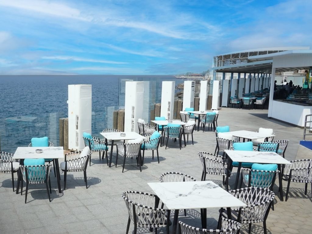 أشهر مطاعم كورنيش جدة الجديد