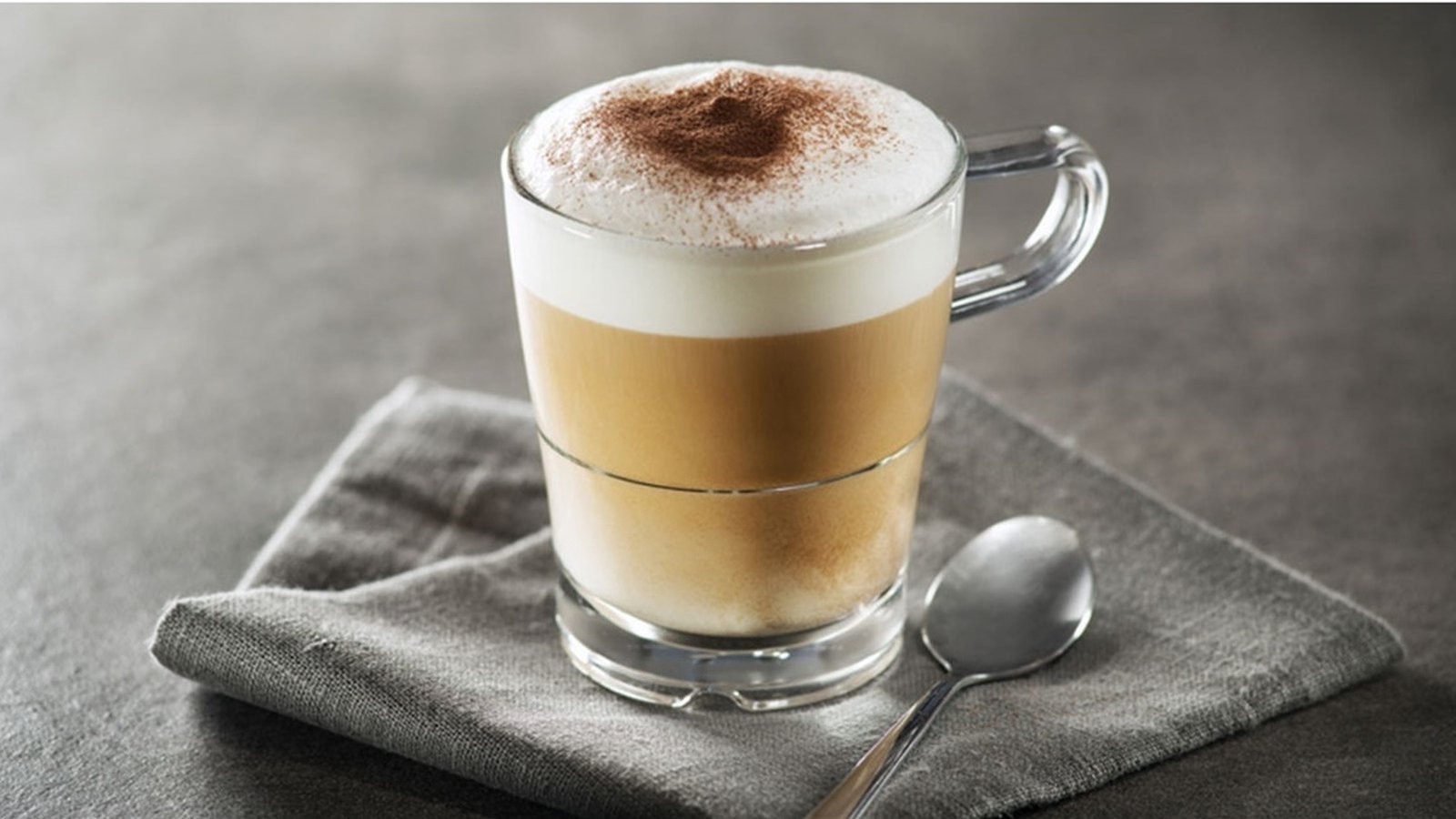 الكابتشينو الإيطالي الفاخر من اكل ايطالي مشهور​