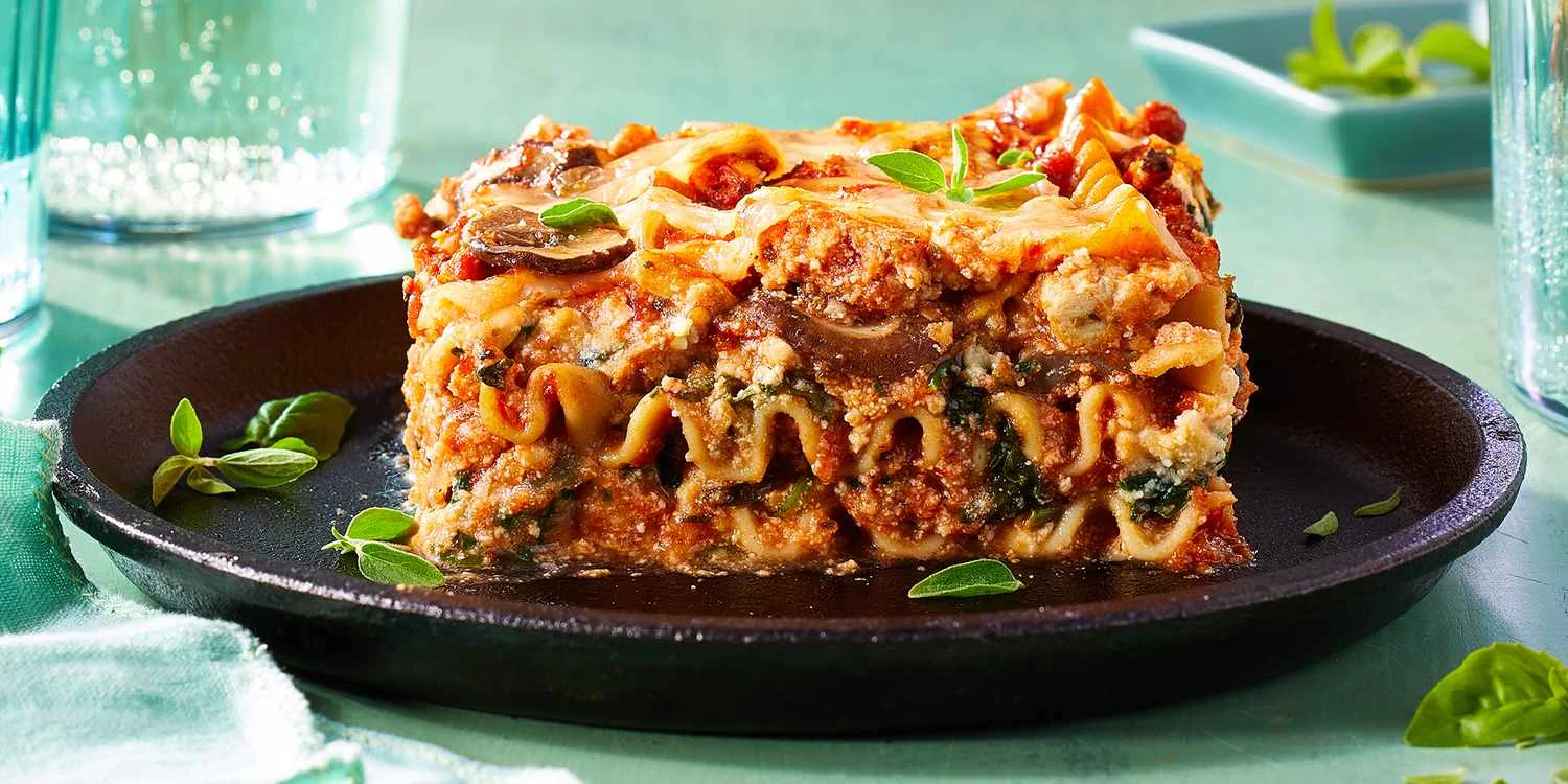 اللازانيا المنزلية الأصيلة من اكل ايطالي مشهور​