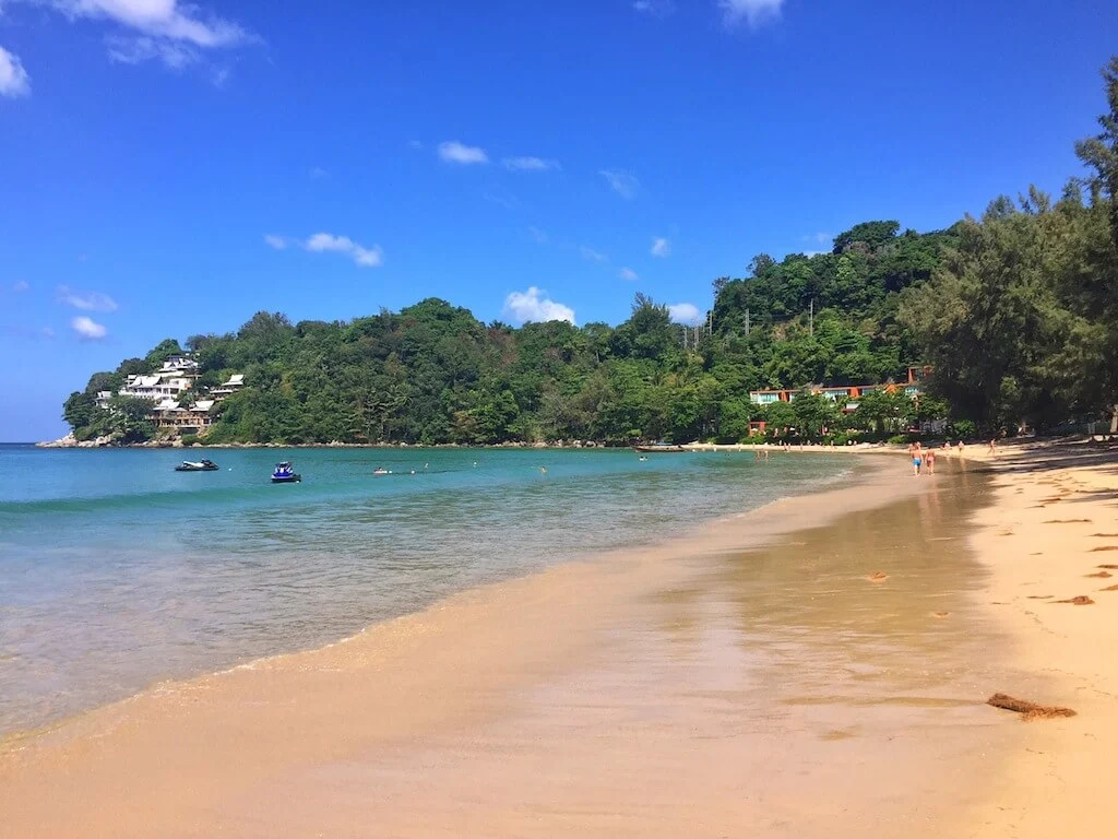 أفضل شواطئ تايلاند للعائلات 2026: أفضل الأماكن لقضاء عطلة مثالية أفضل شواطئ تايلاند للعائلات