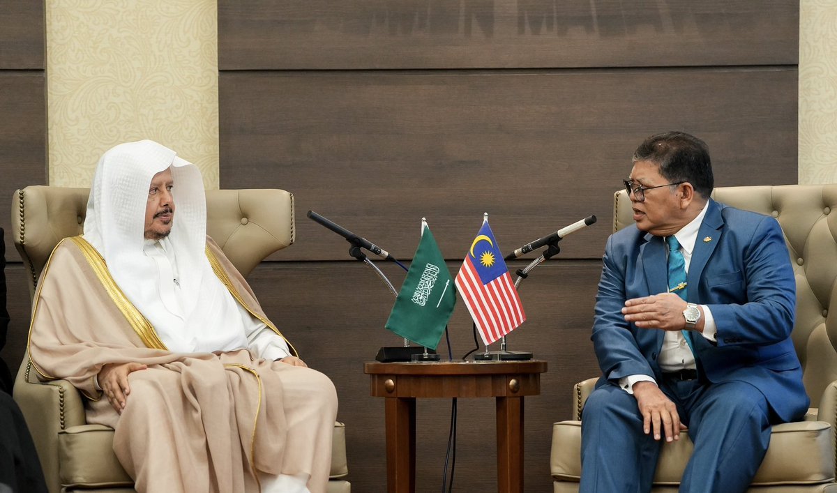 خدمات سفارة ماليزيا في السعودية