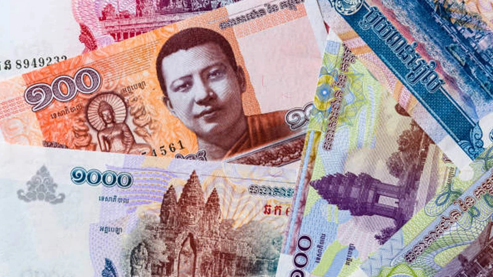 أرخص عملة في العالم مقابل الدولار -الفرنك الغيني ارخص عملة في العالم