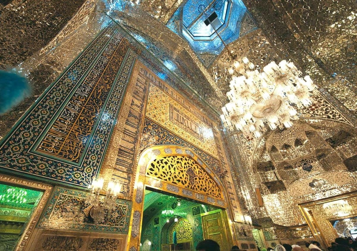 مرقد الإمام الرضا اكبر مسجد في العالم