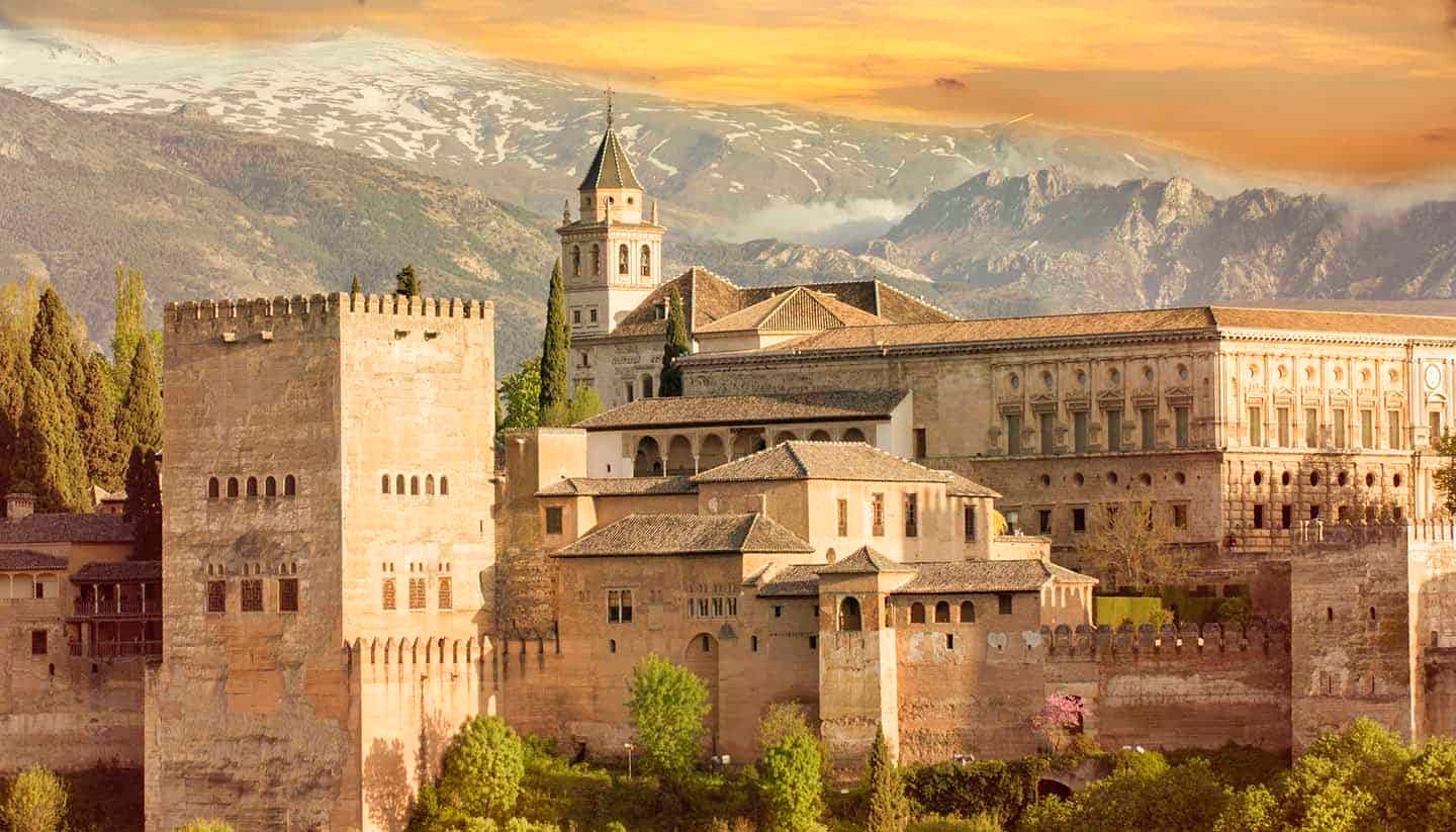 قلعة Castillo Sohail اماكن سياحية في ملقا اسبانيا