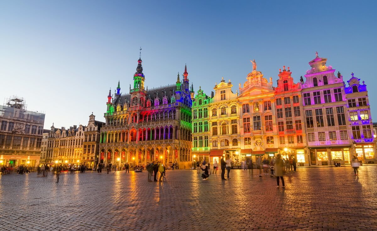 الميدان الكبير Grand Place اماكن سياحية في بروكسل للعرب