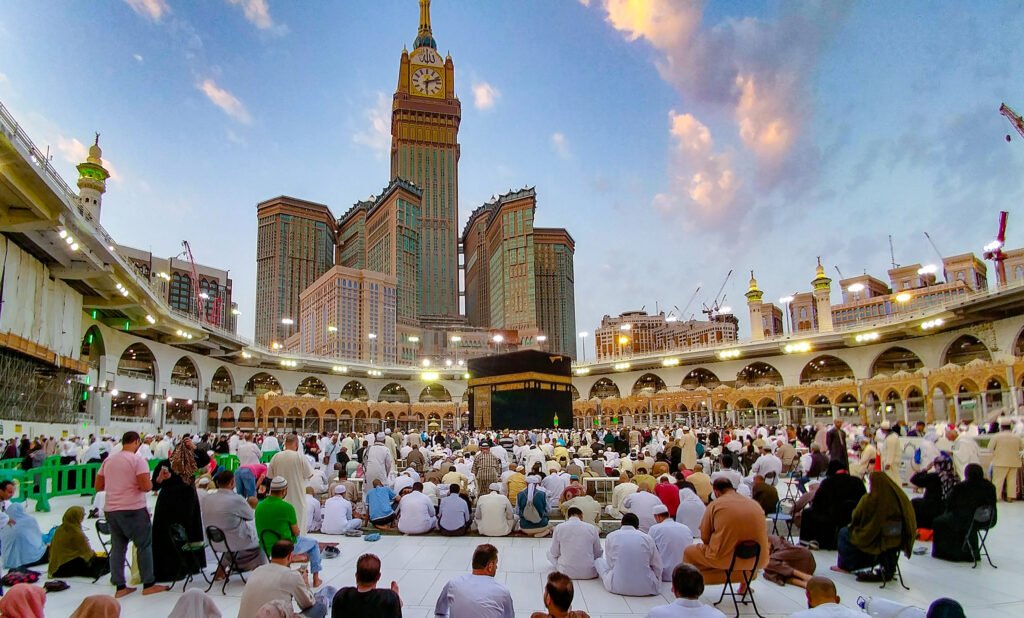كل ما تحتاج معرفته عن تأشيرة العمرة من إيطاليا 2027 قبل السفر تأشيرة العمرة من إيطاليا